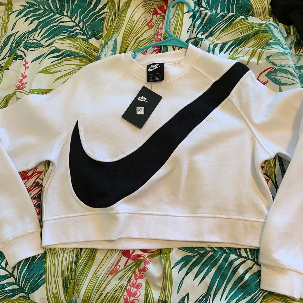 Nike sweater